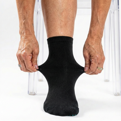 SAY GOODBYE TO PAIN WITH FLUXEA SOCKS®
